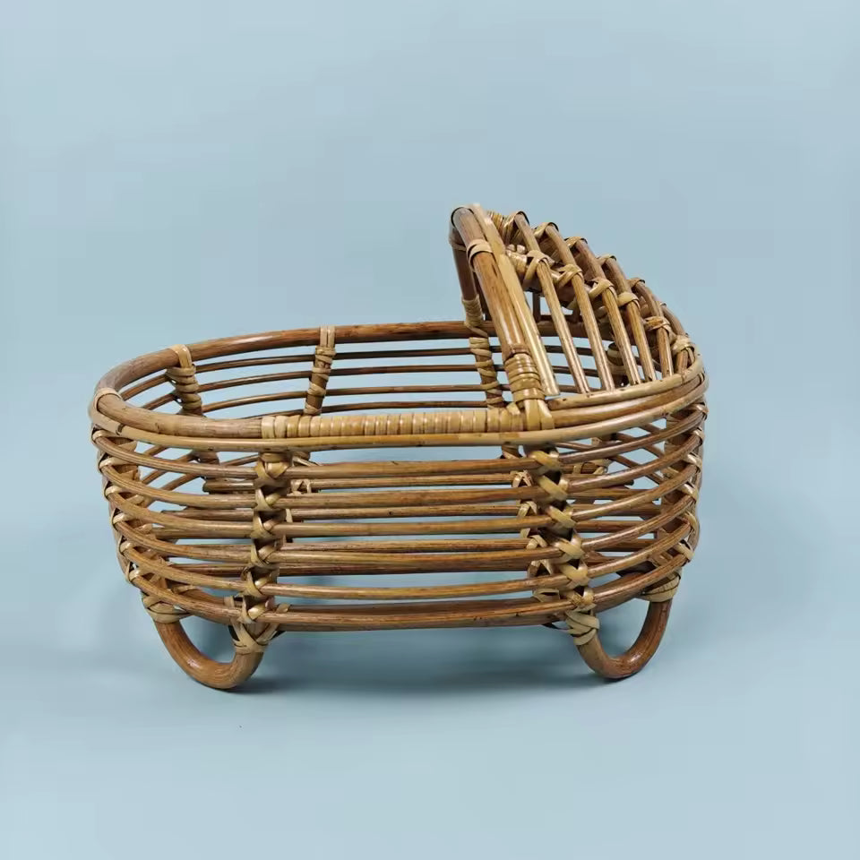 Rattan Retro Basket Chair – Handmade Newborn Photography Prop