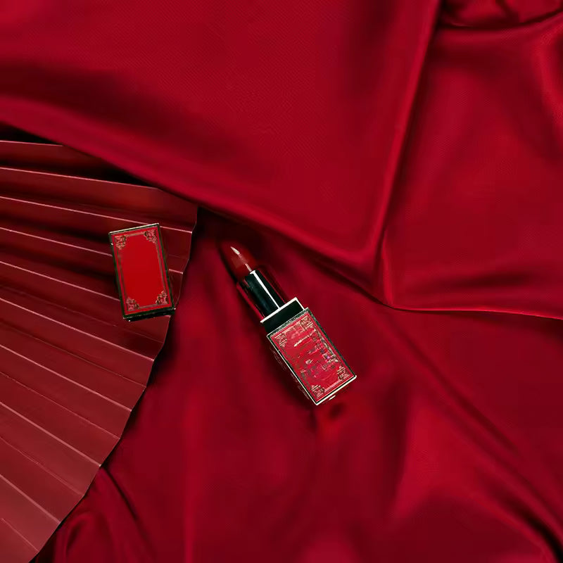 Cosmetic Jewelry Photography Backdrop – Silk Cloth for Studio Still Life Shoots