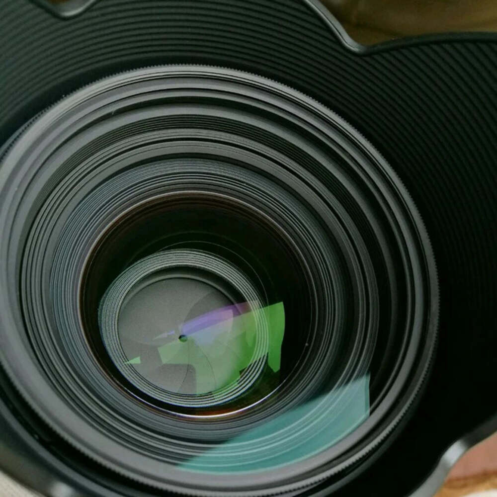 Sigma 50mm f/1.4 EX DG HSM Prime Lens for Canon DSLR Cameras