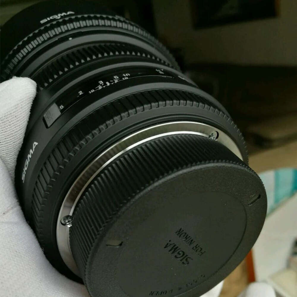 Sigma 50mm f/1.4 EX DG HSM Prime Lens for Canon DSLR Cameras