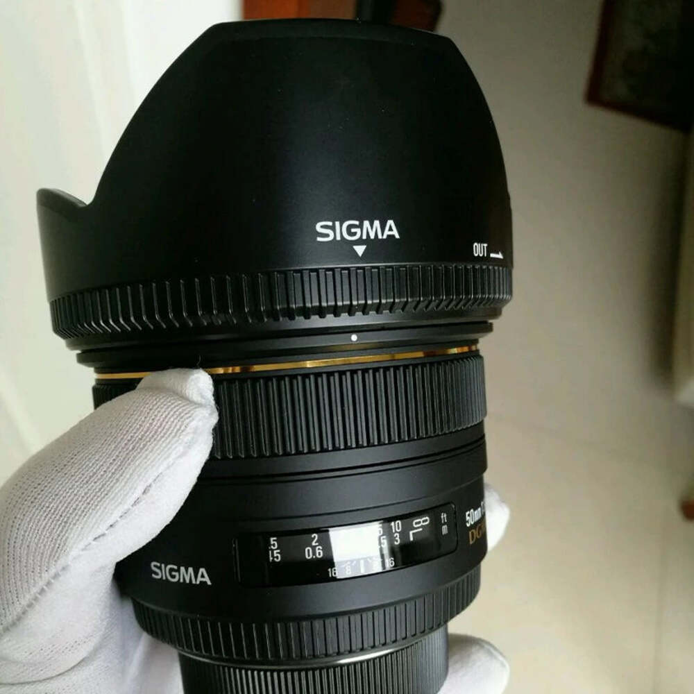 Sigma 50mm f/1.4 EX DG HSM Prime Lens for Canon DSLR Cameras